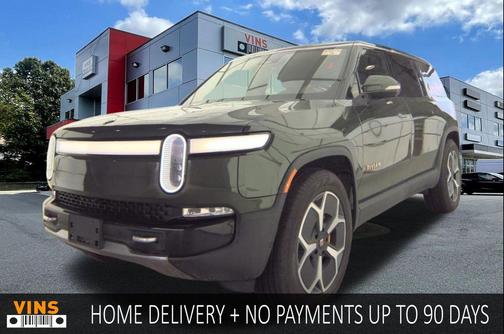 2024 Rivian R1S Adventure