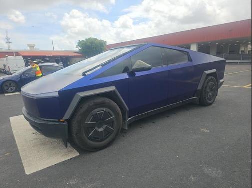 Stainless Steel 2024 Tesla Cybertruck Cyberbeast