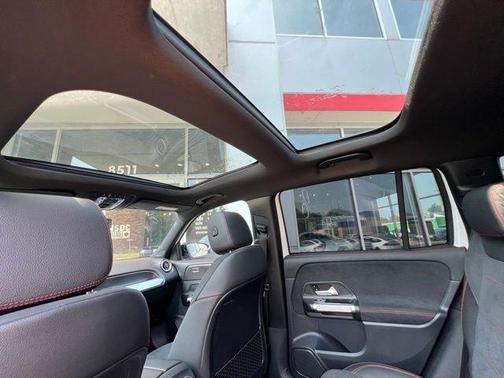 2022 Mercedes-Benz GLB 250 4MATIC