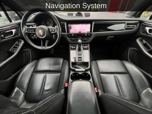 White 2022 Porsche Macan Macan