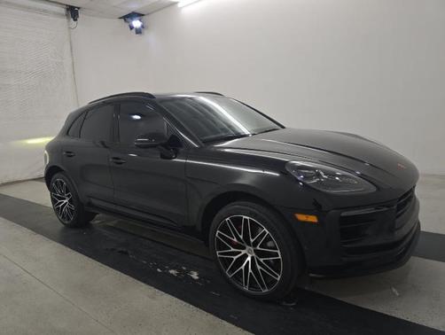 2023 Porsche Macan S