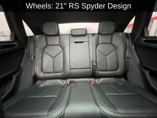 2023 Porsche Macan S