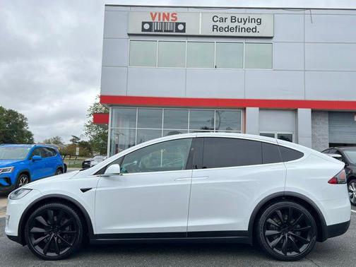 2021 Tesla Model X Long Range