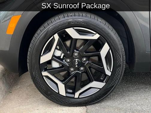 2024 Kia Seltos SX