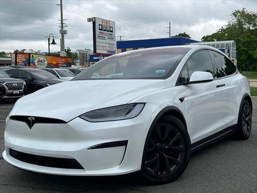 2024 Tesla Model X Base