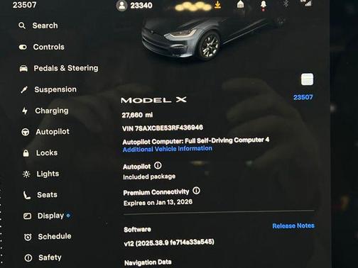 2024 Tesla Model X Base