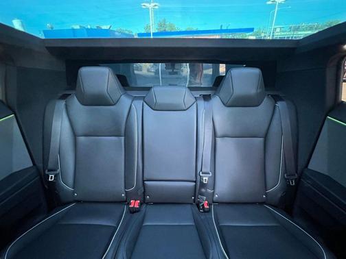 Stainless Steel 2024 Tesla Cybertruck Base