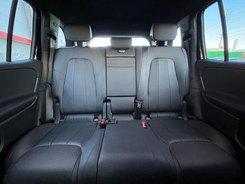 2023 Mercedes-Benz EQB 300 4MATIC