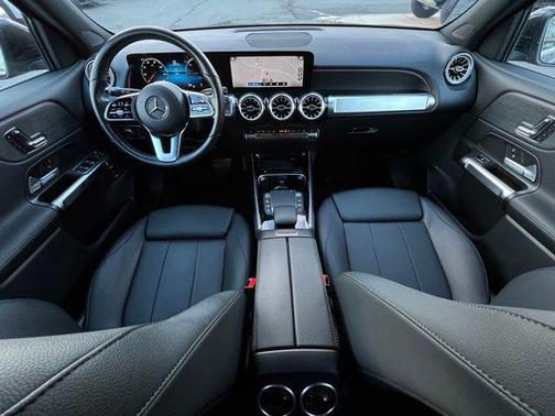 2023 Mercedes-Benz EQB 300 4MATIC