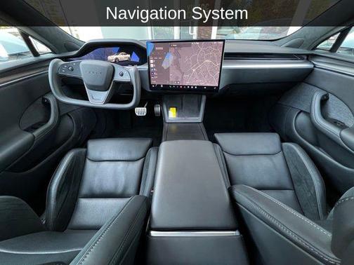 Pearl White Multi-Coat 2025 Tesla Model S Plaid