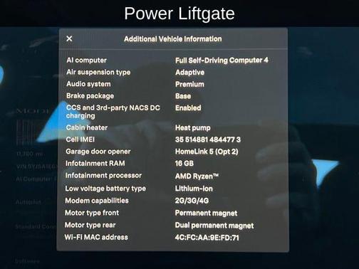 Pearl White Multi-Coat 2025 Tesla Model S Plaid