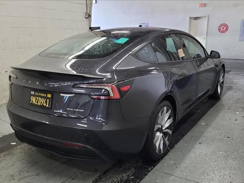 2024 Tesla Model 3 Long Range