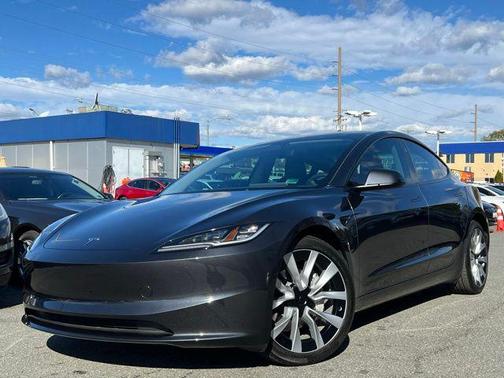 2024 Tesla Model 3 Long Range