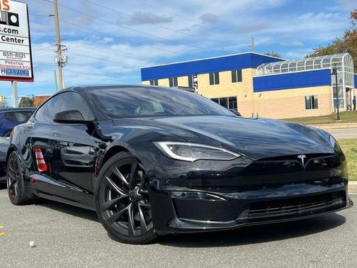 2022 Tesla Model S Plaid