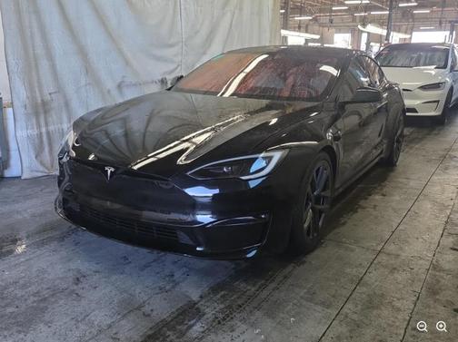 2022 Tesla Model S Plaid