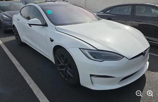2022 Tesla Model S Base