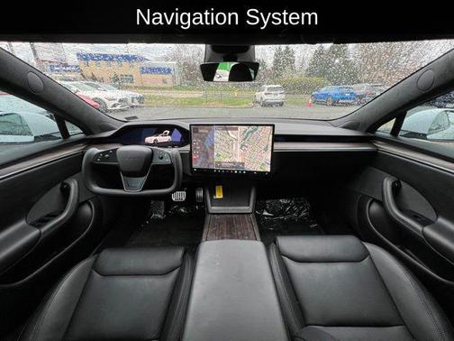 2022 Tesla Model S Base