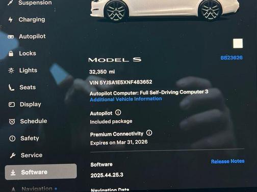 2022 Tesla Model S Base