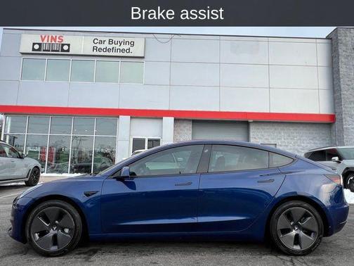 2022 Tesla Model 3 Standard Range