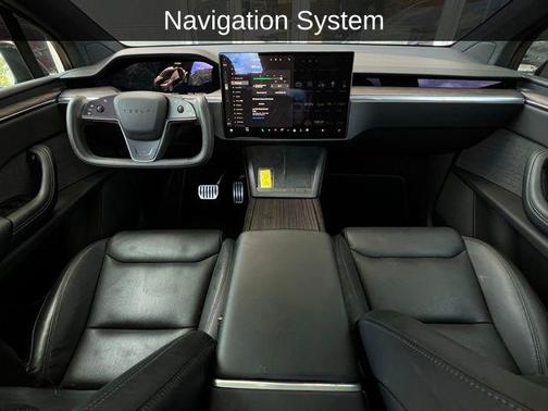 2023 Tesla Model X Base