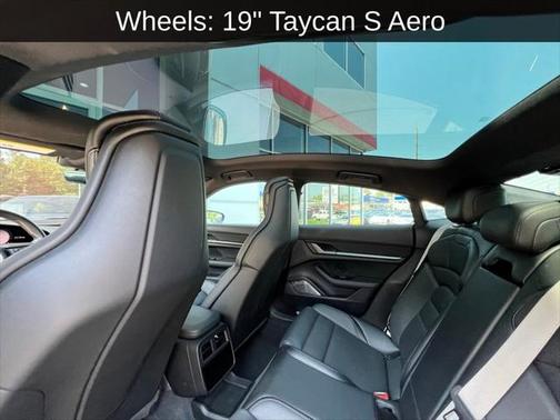 2022 Porsche Taycan 4S