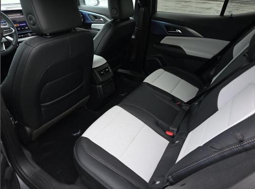 2024 Chevrolet Equinox EV 2LT