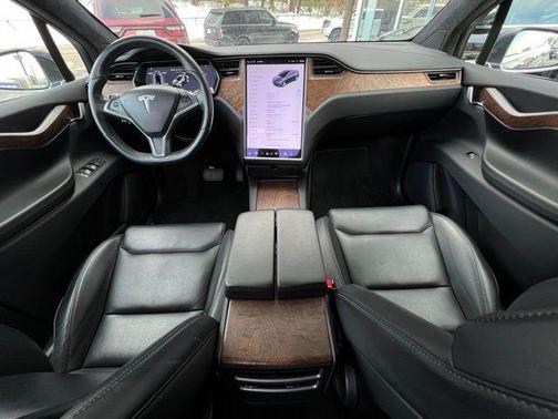 2020 Tesla Model X Long Range