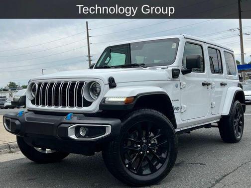 Bright White Clearcoat 2024 Jeep Wrangler Sahara 4xe