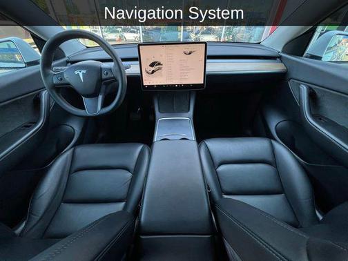 Pearl White Multi-Coat 2022 Tesla Model Y Long Range