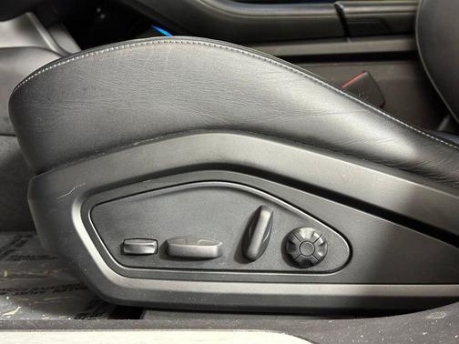 2024 Porsche Taycan 4S