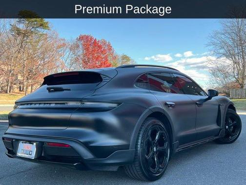 2022 Porsche Taycan 4