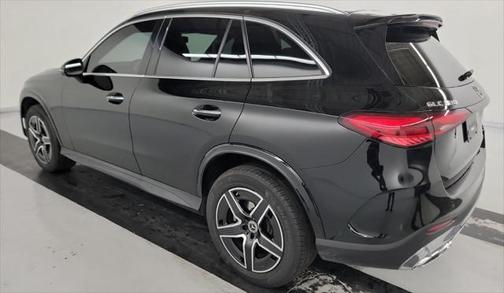 2024 Mercedes-Benz GLC 300 4MATIC
