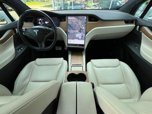 2021 Tesla Model X Long Range