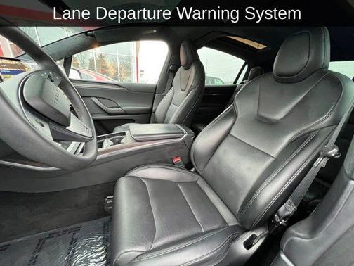 2024 Tesla Model X Base