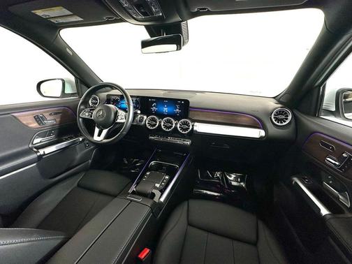 2023 Mercedes-Benz EQB 300 4MATIC