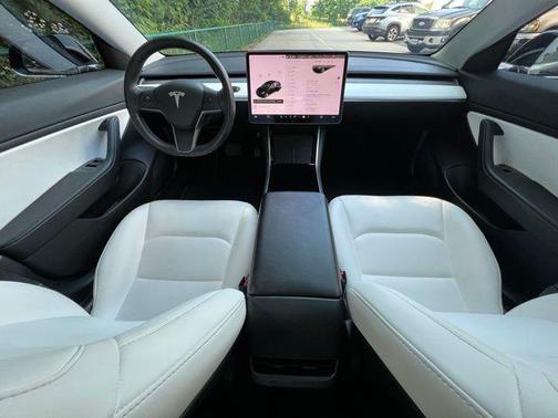 2020 Tesla Model 3 Long Range