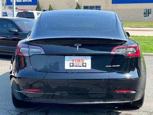 2020 Tesla Model 3 Long Range