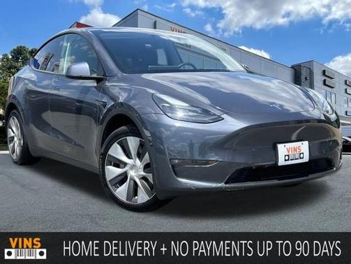 2023 Tesla Model Y Long Range