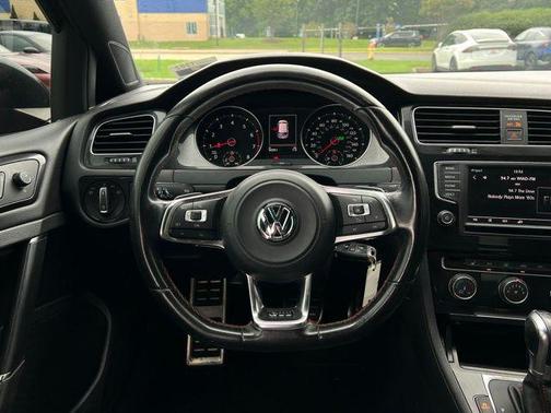 2016 Volkswagen Golf GTI 2.0T S 4-Door