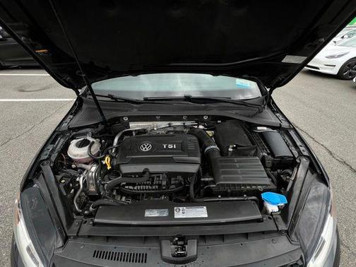 2016 Volkswagen Golf GTI 2.0T S 4-Door