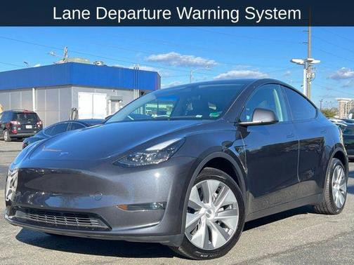 2024 Tesla Model Y Long Range