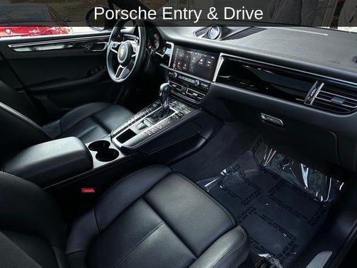 2020 Porsche Macan Base