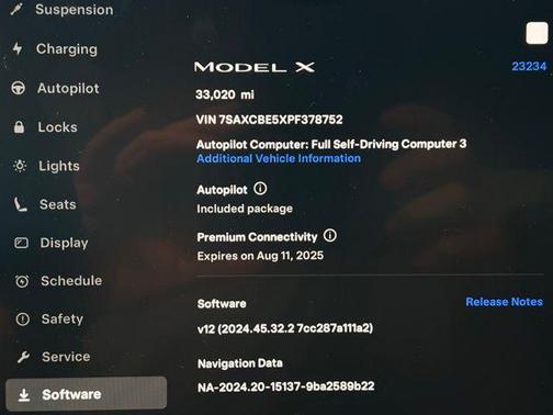 2023 Tesla Model X Base