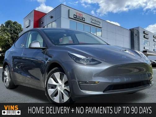 2023 Tesla Model Y Long Range