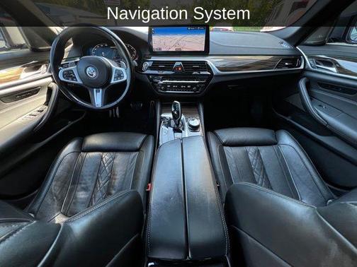 Bernina Grey Amber Effect Metallic 2021 BMW M550 i Xdrive