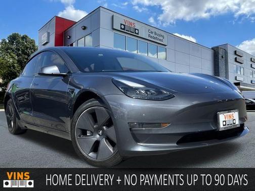 Gray 2023 Tesla Model 3 Long Range