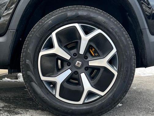 2023 Rivian R1T Adventure