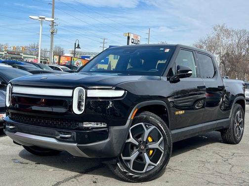 2023 Rivian R1T Adventure