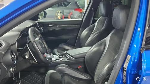 2018 Alfa Romeo Stelvio Quadrifoglio