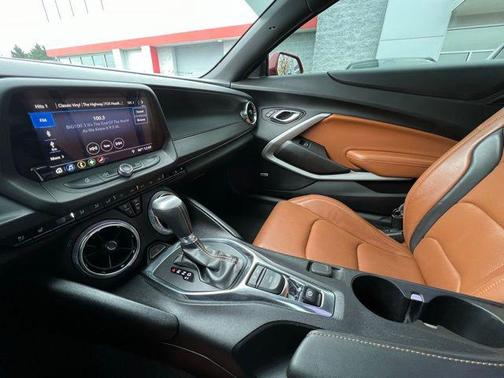 2019 Chevrolet Camaro 2LT